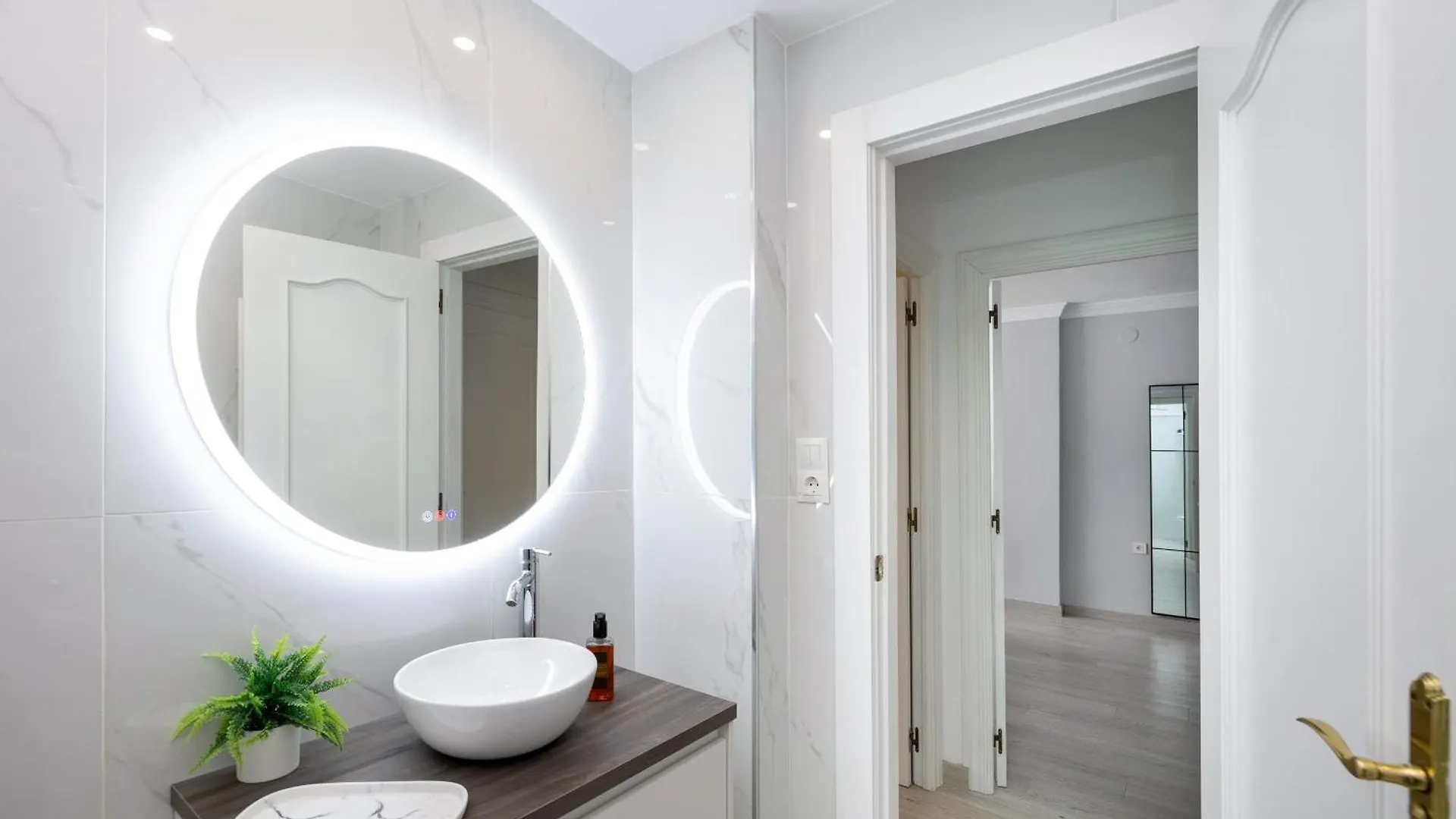 Cozy Familiar Retreat In The Centre Of Granada Apartment 0*,
