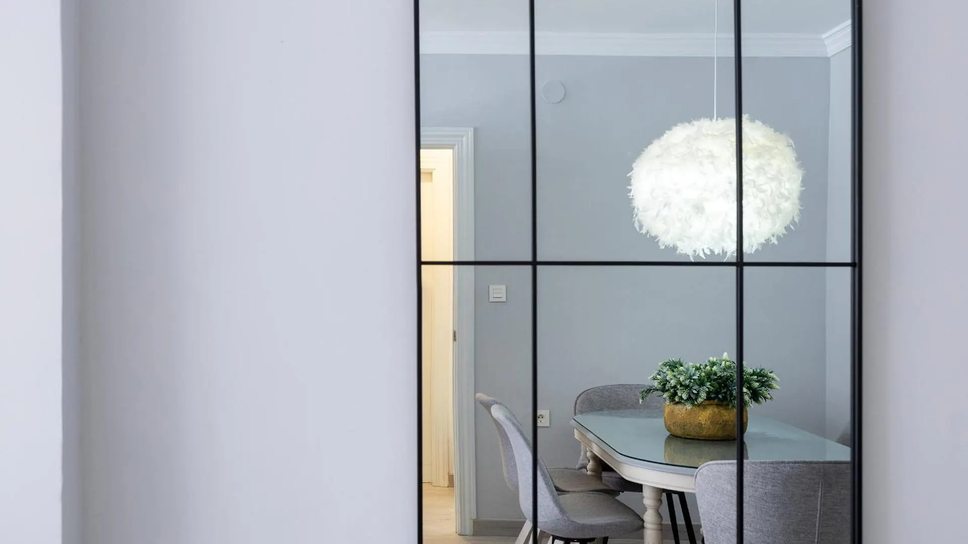 Cozy Familiar Retreat In The Centre Of Granada Apartment