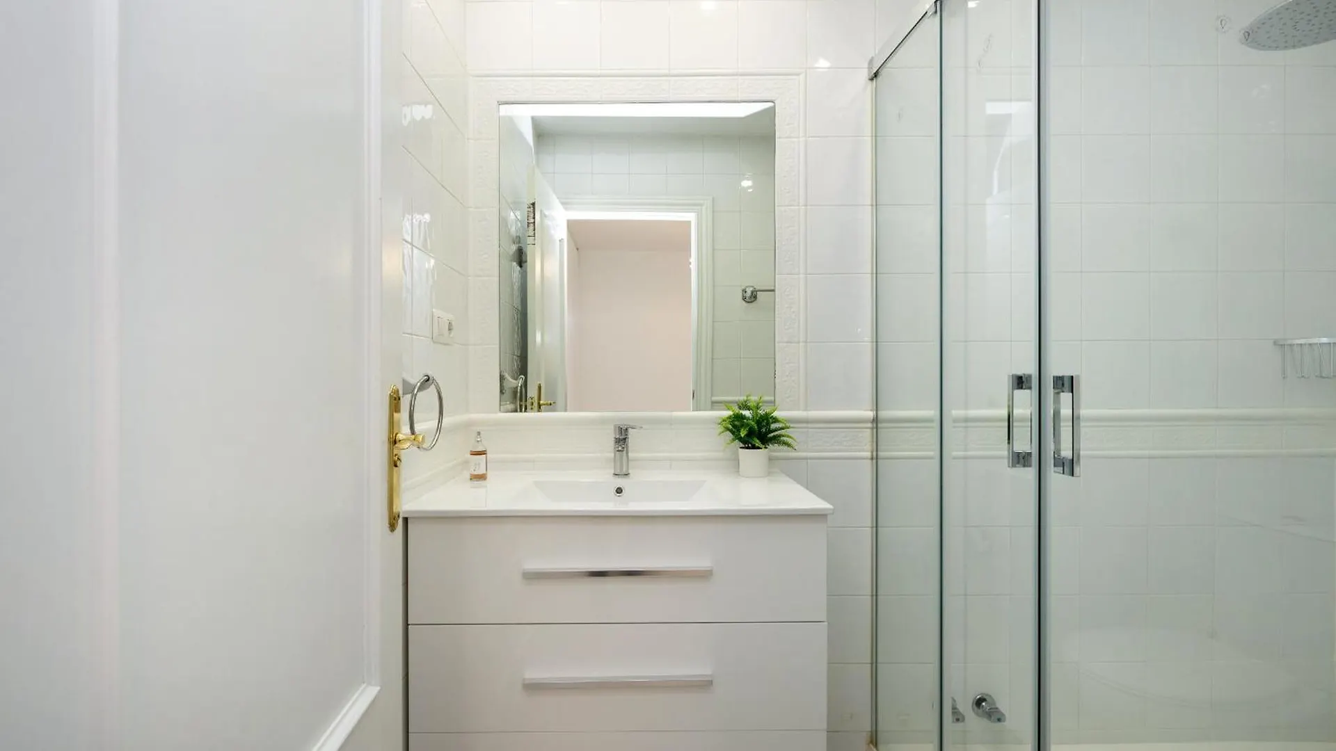 Apartament Cozy Familiar Retreat In The Centre Of Grenada Hiszpania